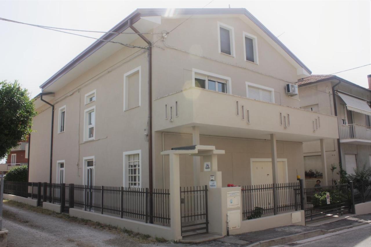 Maruru B & B Dell'Arte Civitanova Marche Zewnętrze zdjęcie
